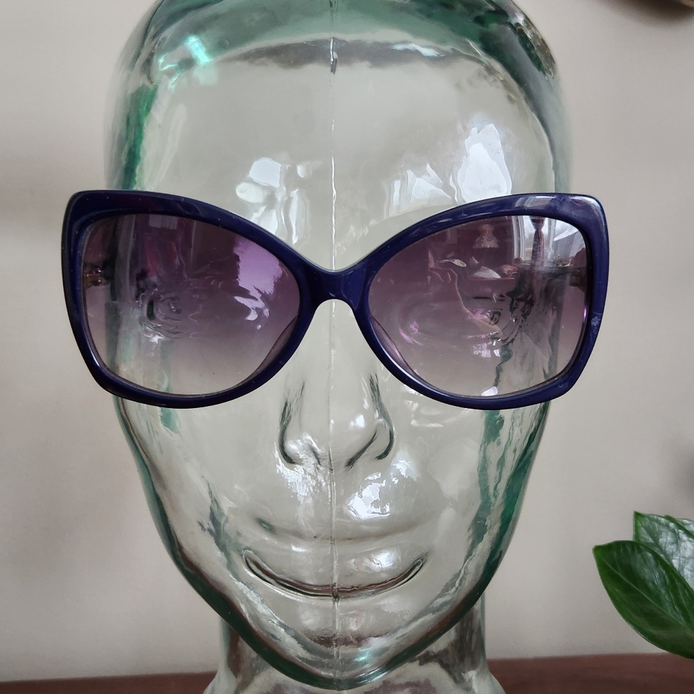 Moschino - Blue Cat Eye Sunglasses